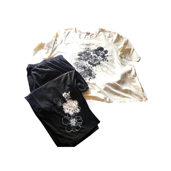 Floral Print Pajama Set in Black and White - Picture 1 of 1